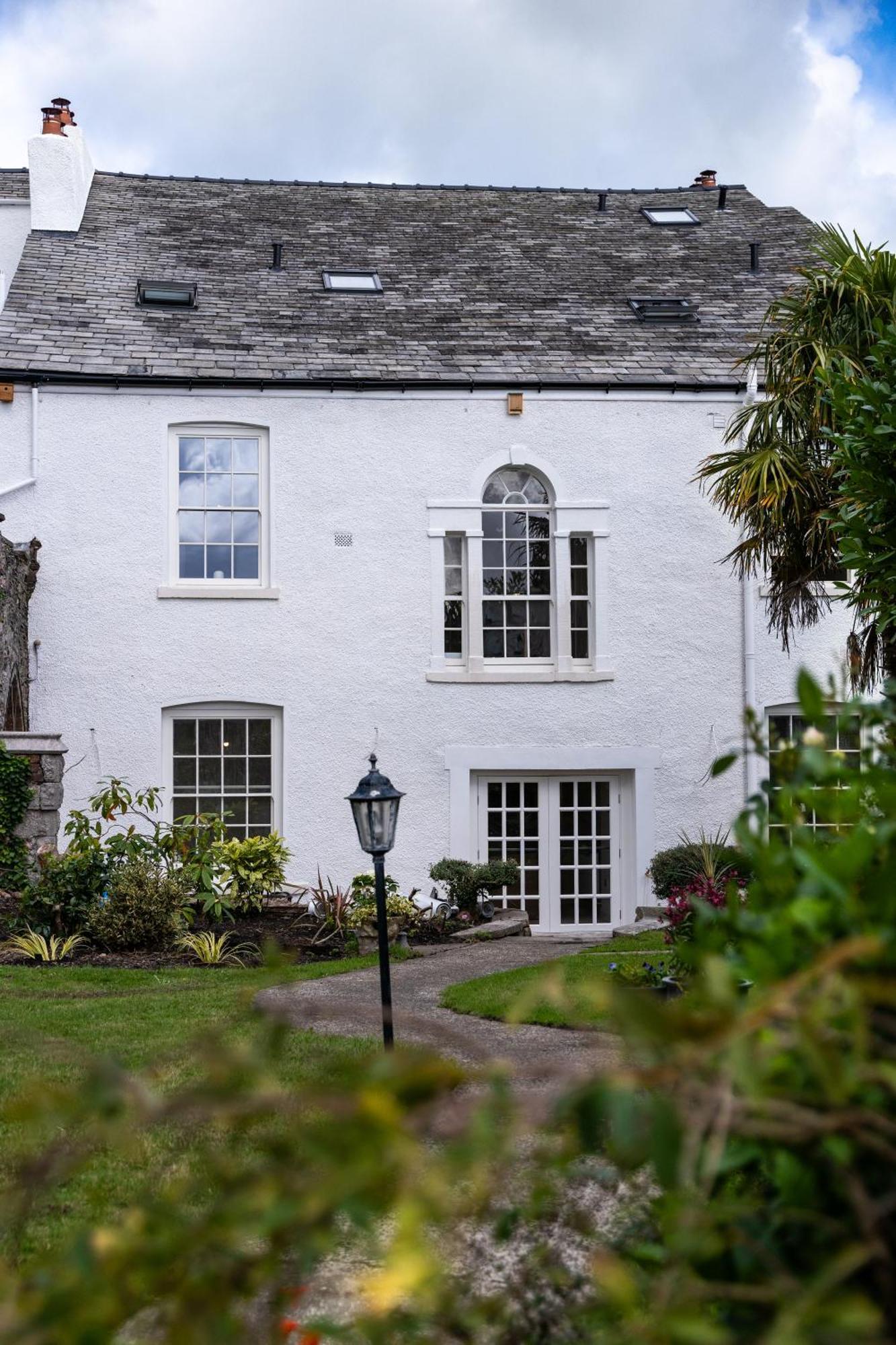 Lonsdale House Boutique Apartments Ulverston Eksteriør bilde