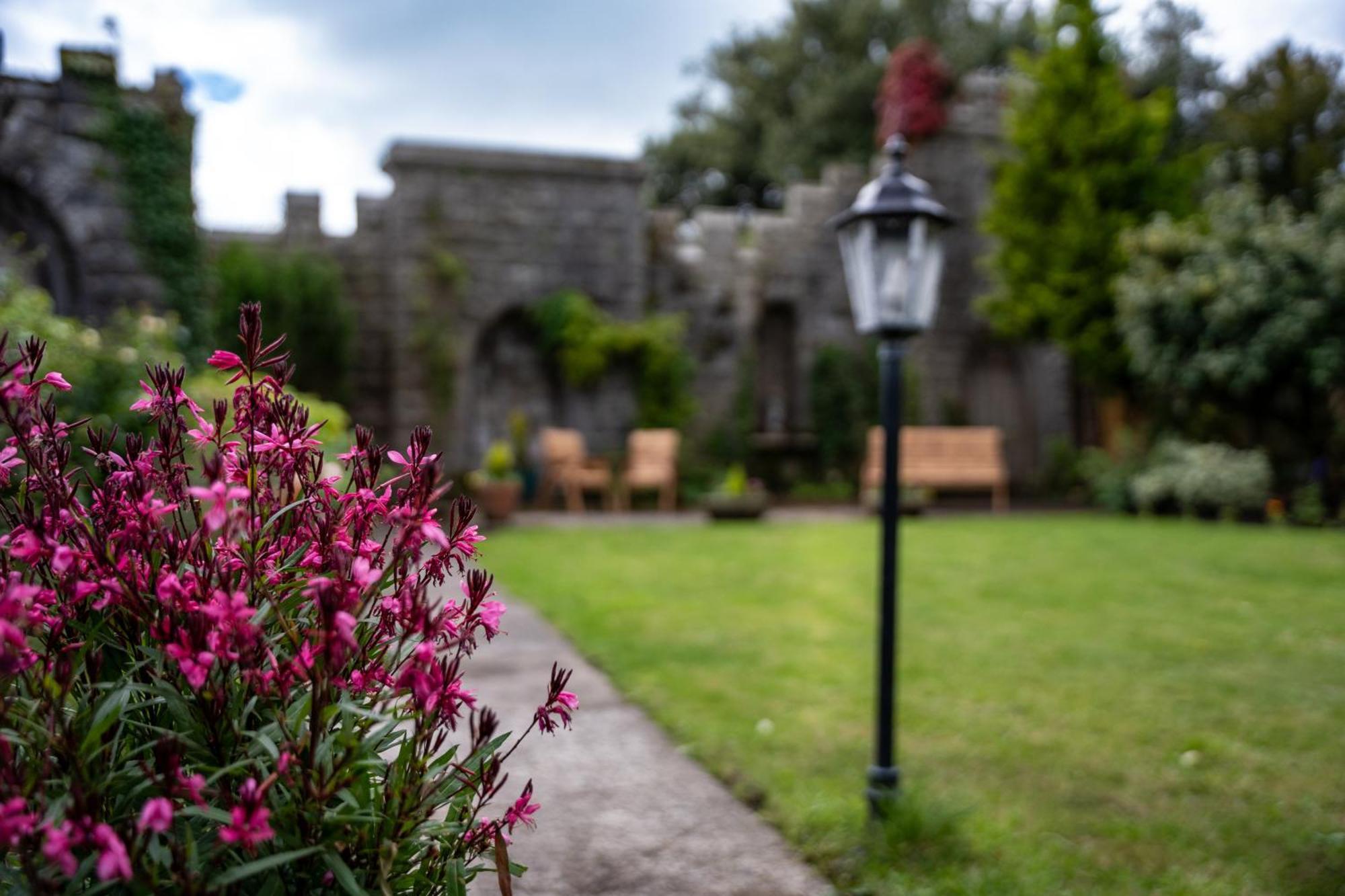 Lonsdale House Boutique Apartments Ulverston Eksteriør bilde